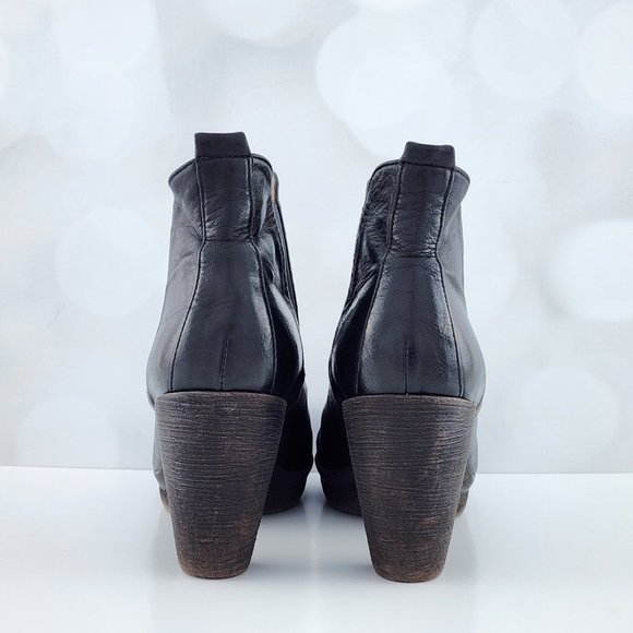 Black High Heels Ankle Boots by Eric Michael - Picture 4 of 12